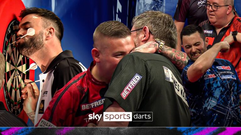 World Matchplay Darts: Stories from Day 4 – Sky Sports