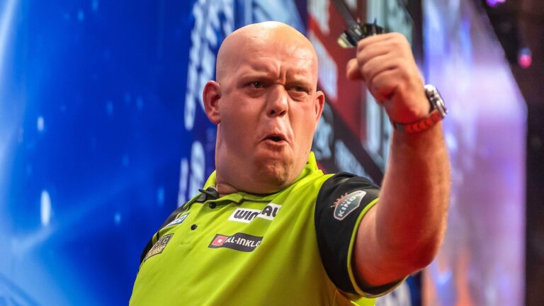 World Matchplay Darts: Michael van Gerwen knocks out Luke Littler, Michael Smith beats Gary Anderson | Darts News